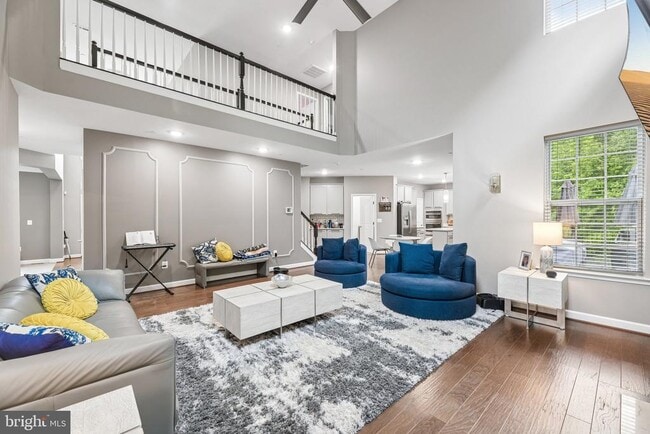 Building Photo - 10400 Del Ray Ct