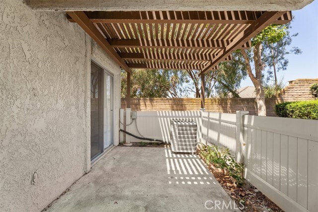 Building Photo - 25652 Rimgate Dr