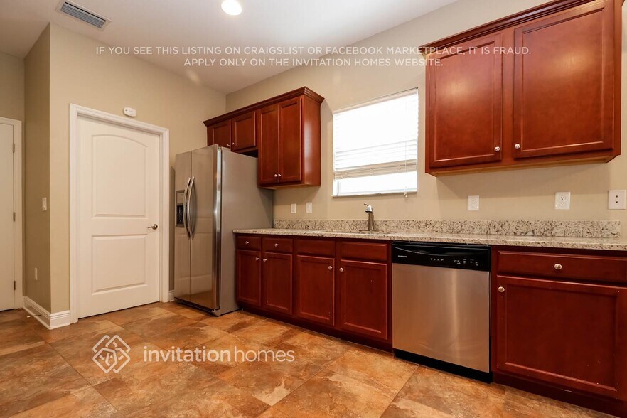 Building Photo - 18501 Dajana Ave