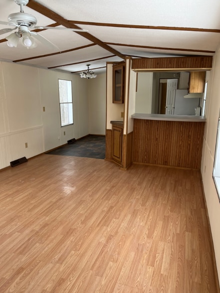 Building Photo - 20 Harriman Cove Rd