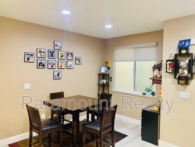 Building Photo - 1997 Lee Way