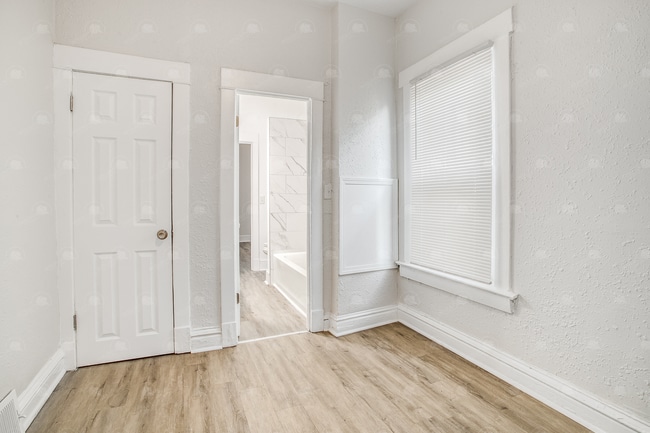 Building Photo - Cozy and Charming Two-Bedroom House with M...