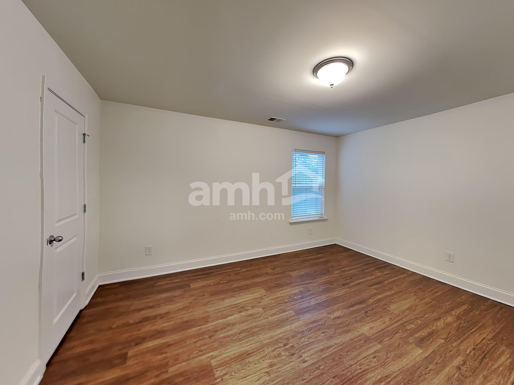 Building Photo - 6233 Bridlewood Ln