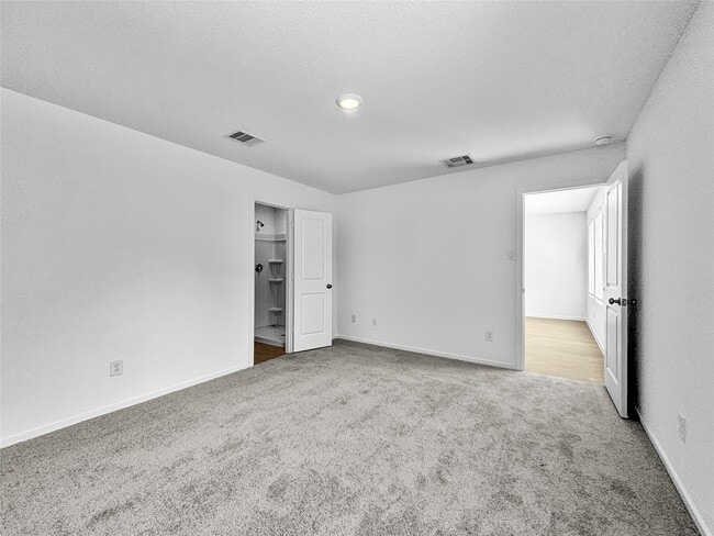 Building Photo - 9227 Terrace Dr