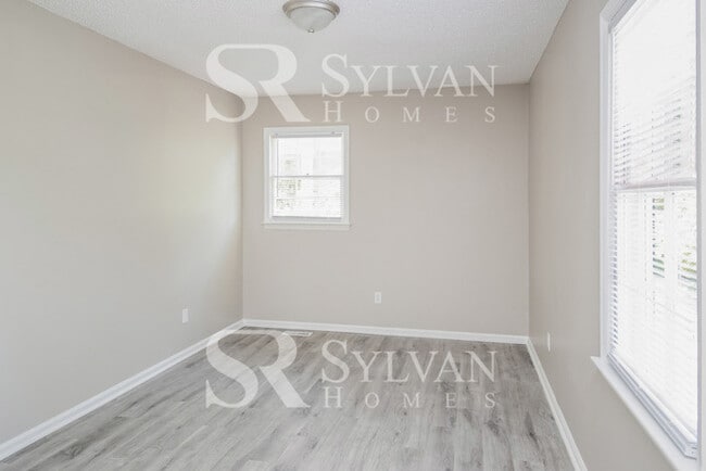 Building Photo - Live the good life in this 3 BR, 2.5 BA home