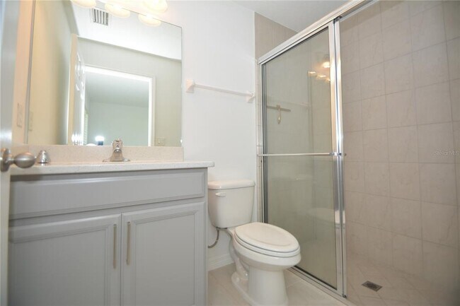 Building Photo - 14 Unimay Ct
