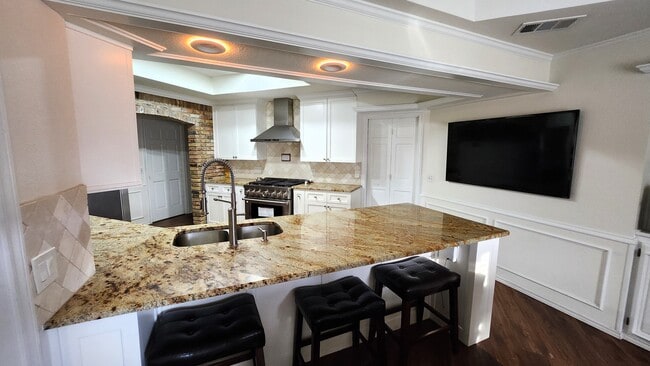 Building Photo - 4204 Country Brook Dr