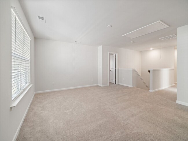 Building Photo - Beautiful Almost New Home with 5 Bedroom & 4.5 Baths