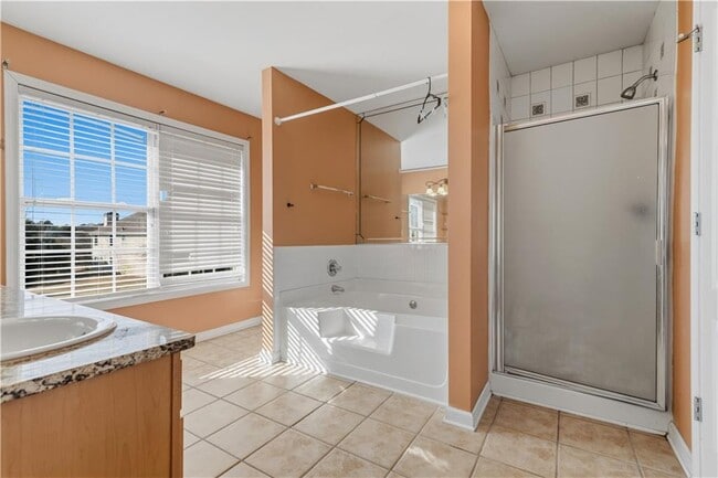 Building Photo - 820 Kaitlyn Dr