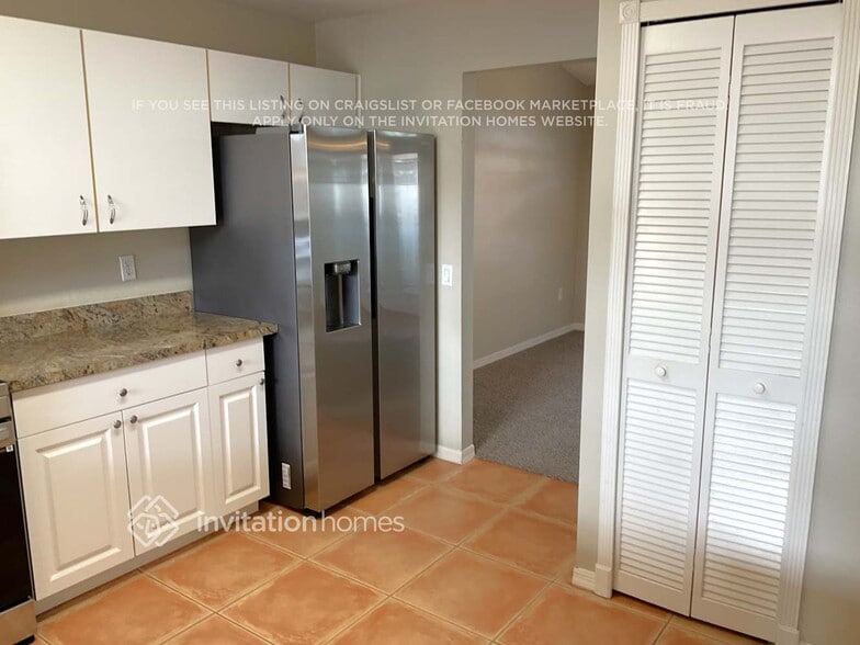 Building Photo - 24314 Painter Dr