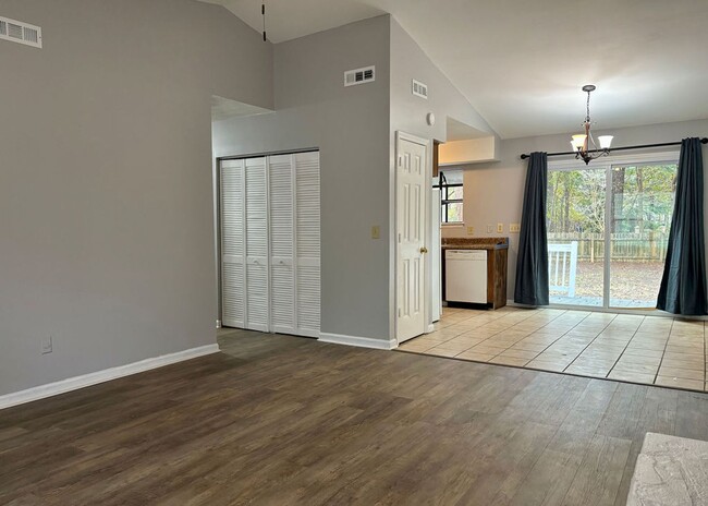 Building Photo - Available now. FULLY-RENOVATED 3 BR/2 BA H...