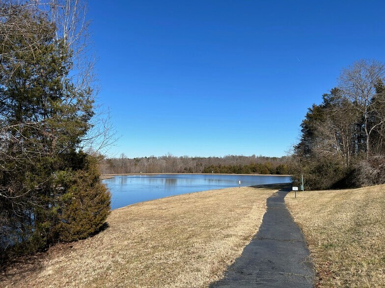 Enjoy long walks or bike rides on the Greenway that runs through the subdivision - 4505 Garden Club St