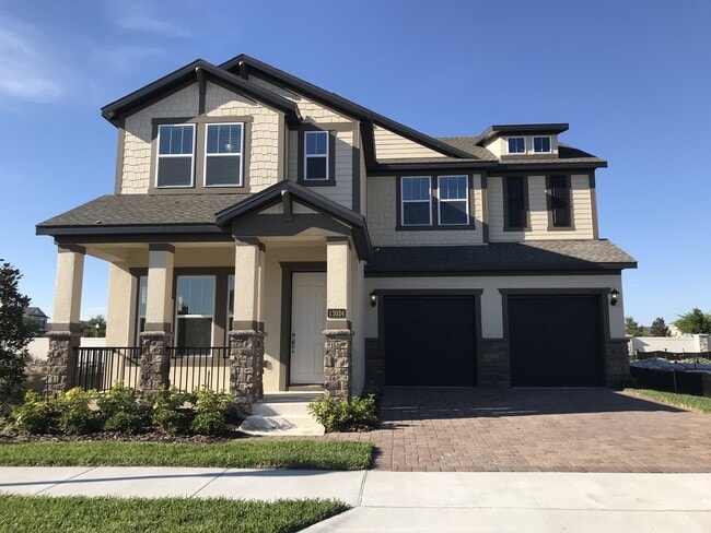Building Photo - 5 Bedroom at West side Village at Heart of Windermere