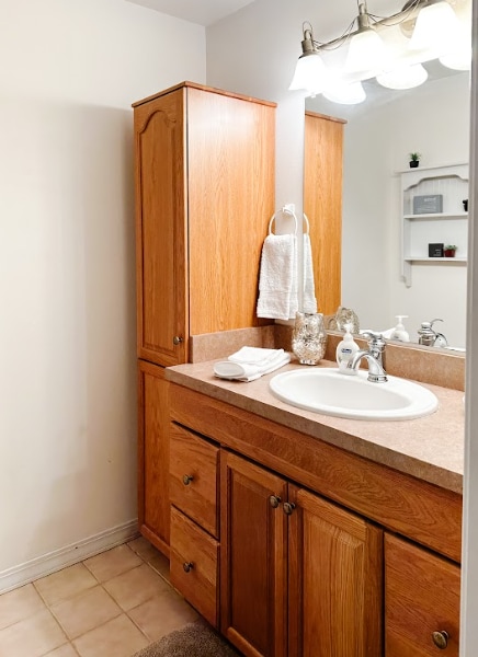 Bathroom - Downstairs - 2148 Candlewood Ave