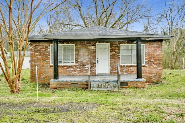 Building Photo - 5201 Mulga Ave