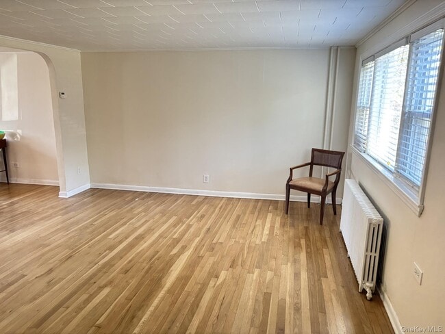 Building Photo - 71-58 70th St