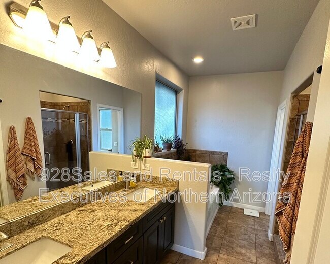 Building Photo - 2342 W Mission Timber Cir