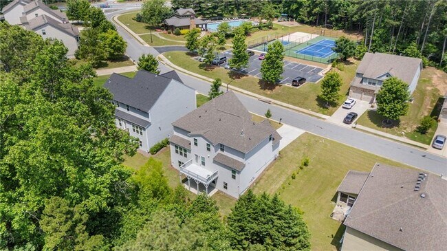 Building Photo - 96 Fairway Dr