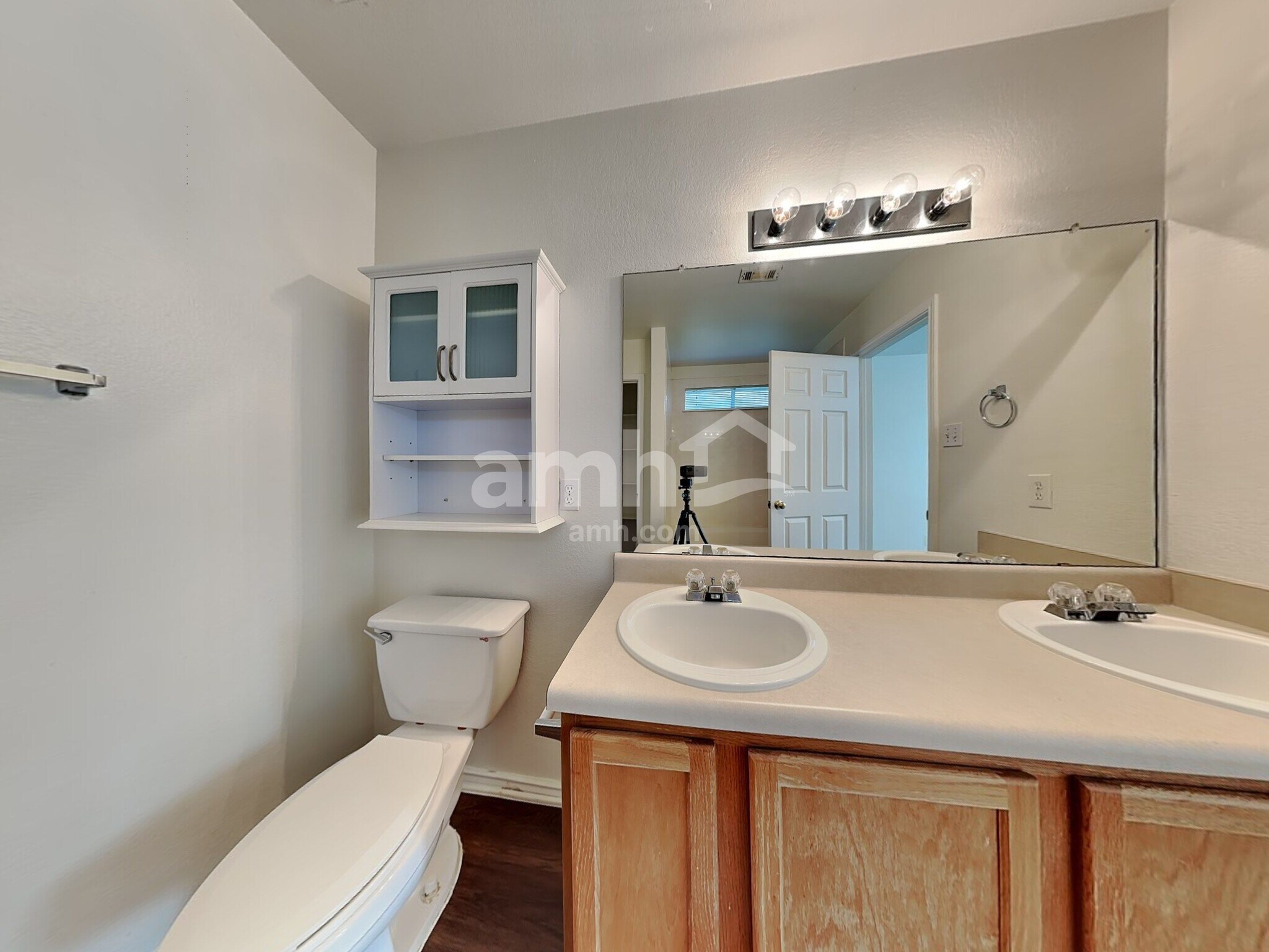 Building Photo - 161 Spring Branch Loop