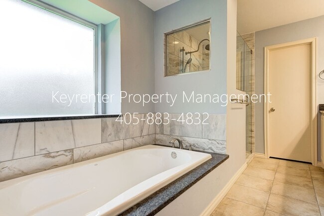 Building Photo - Amazing 4BD/3BTH home with a 3 car garage in the exclusive Cedar Pointe Gated Community!