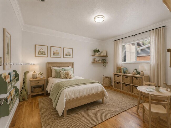 Building Photo - 2021 N 52nd Ave
