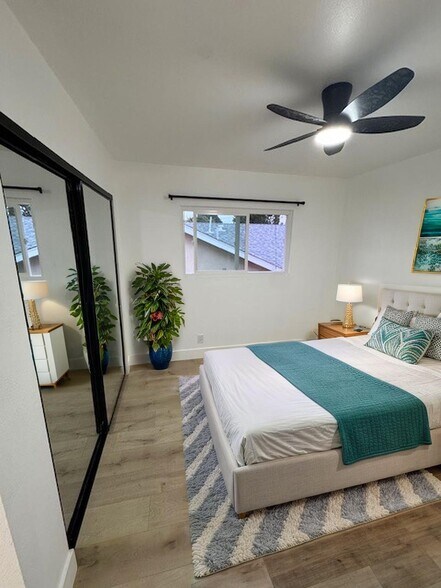 Building Photo - 8402 Larson Ave