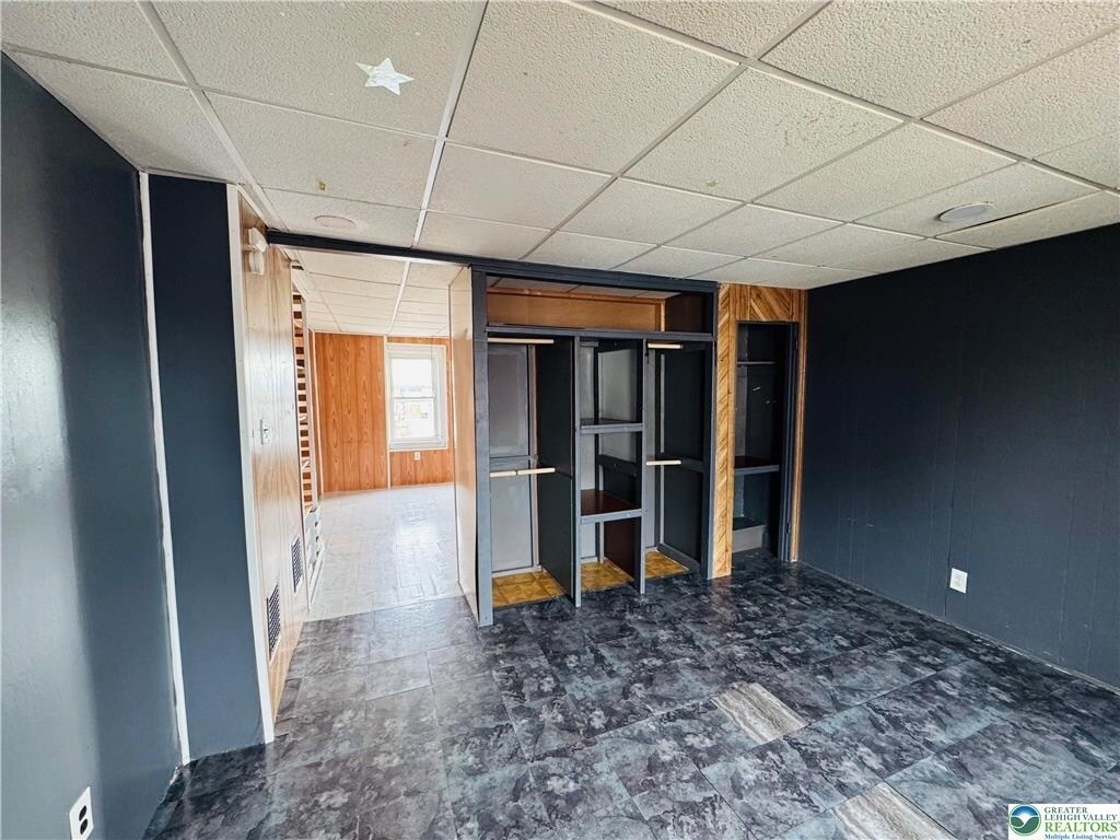 Building Photo - 637 N Penn St