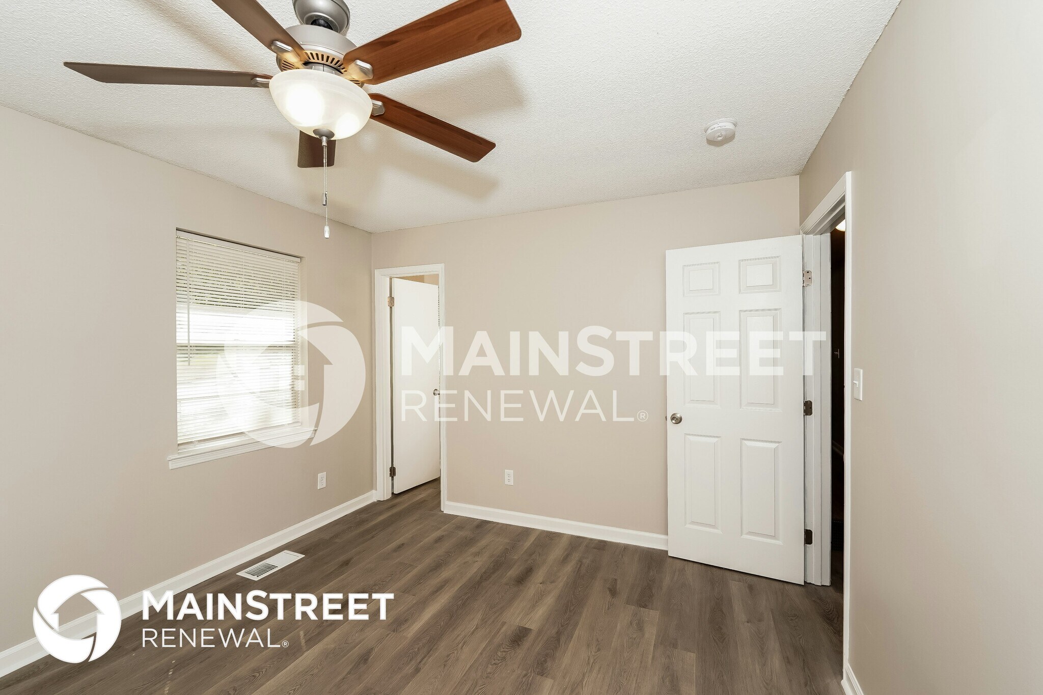 Building Photo - 3814 Mars Ave