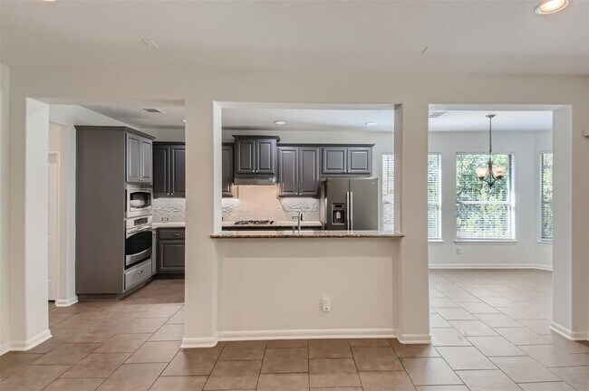 Building Photo - 12609 Calistoga Way
