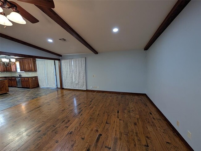 Building Photo - 409 SW 27th Pl