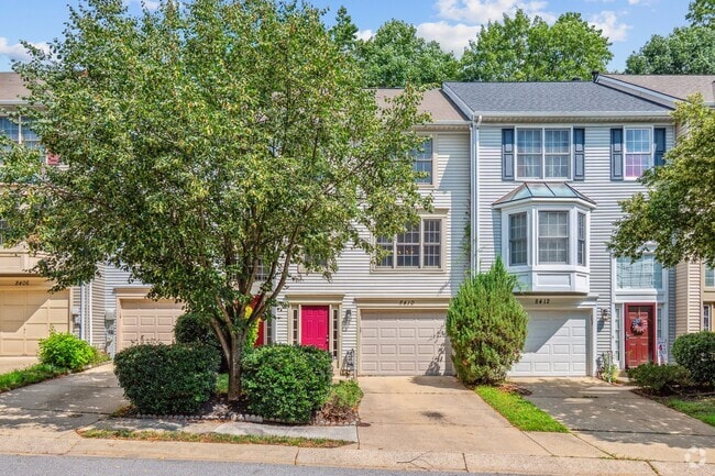 Building Photo - 8410 Woodland Manor Dr