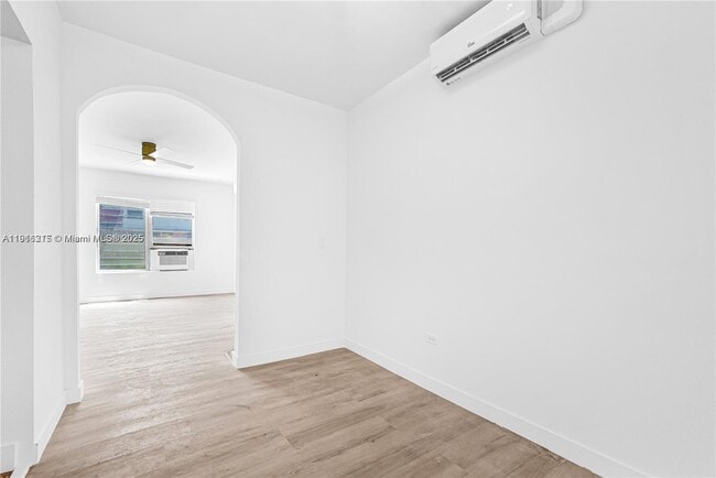 Building Photo - 641 10th St