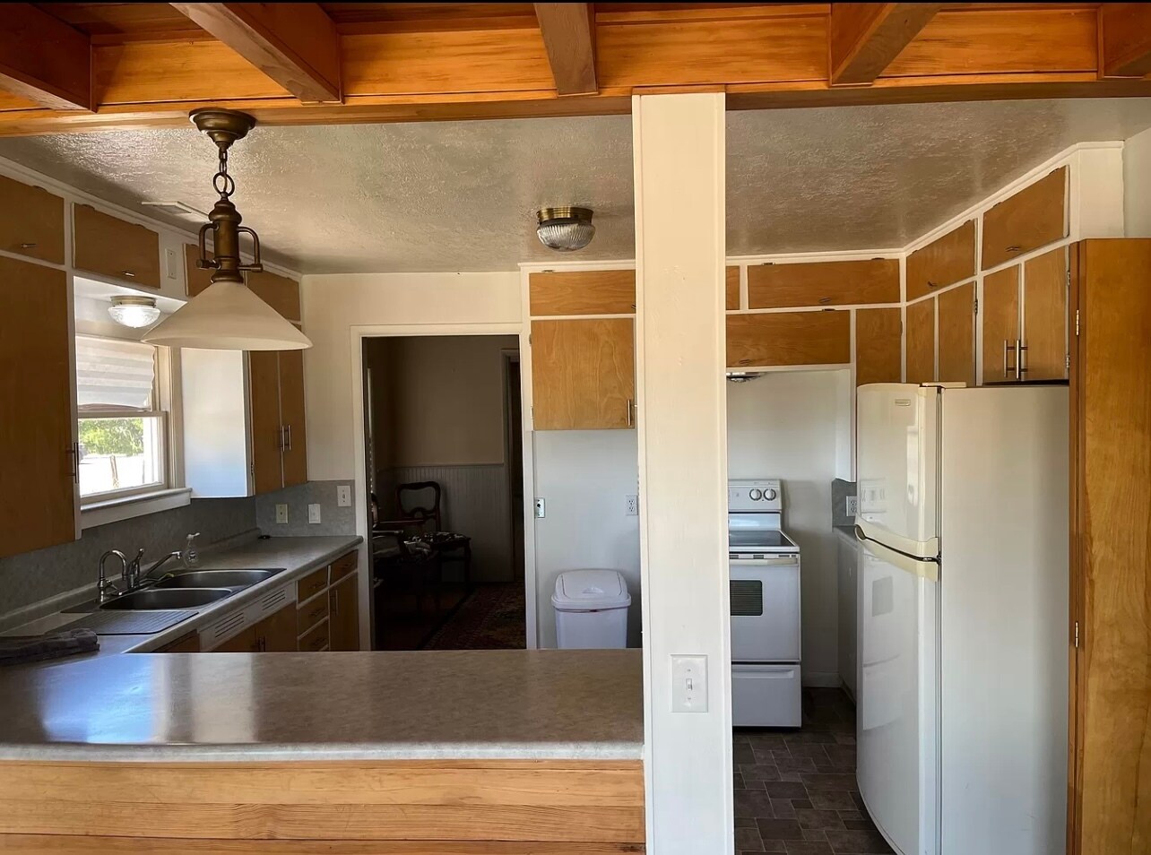 Building Photo - 50 Alta Vista Rd