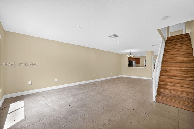 Building Photo - 4930 S University Dr