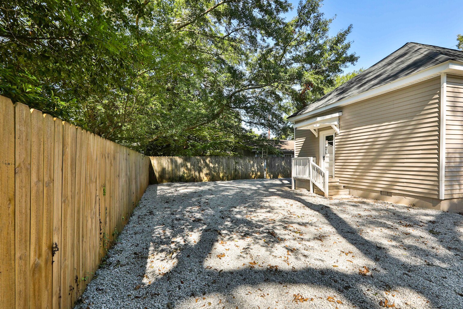 Building Photo - 91 E Washington St