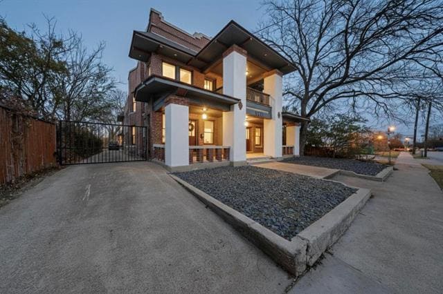 Building Photo - 1000 N Carroll Ave