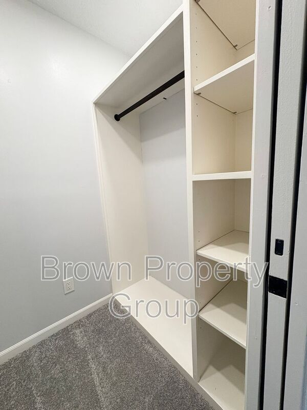 Building Photo - 657 Georgetown Cir