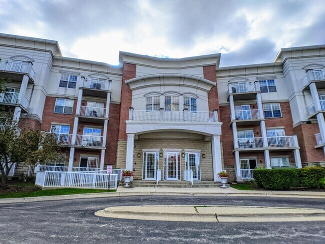 Building Photo - 601 W Rand Rd