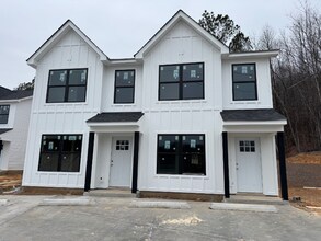 Building Photo - 1290 Tunnel Hill Varnell Rd