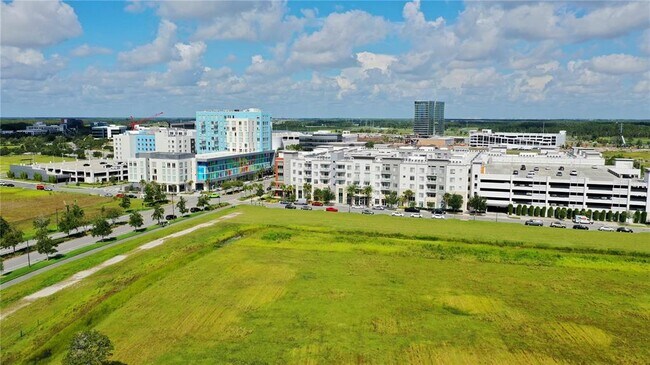 Building Photo - 13833 Behring Ave