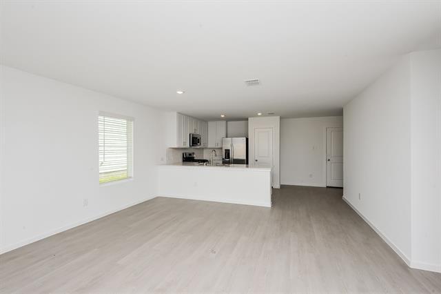 Building Photo - 2744 Mistwood Dr