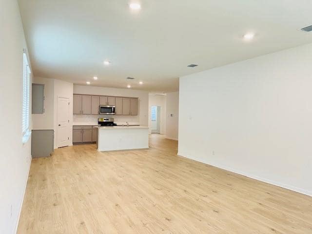 Building Photo - 140 Corral Cv