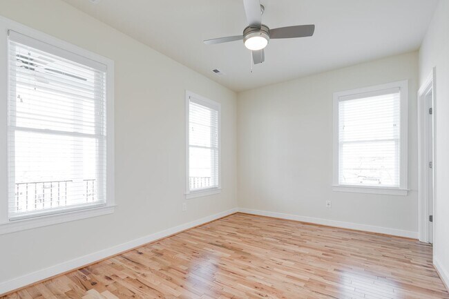 Building Photo - 1018 N 32nd St