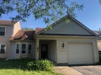 Building Photo - 41 Bedford Rd