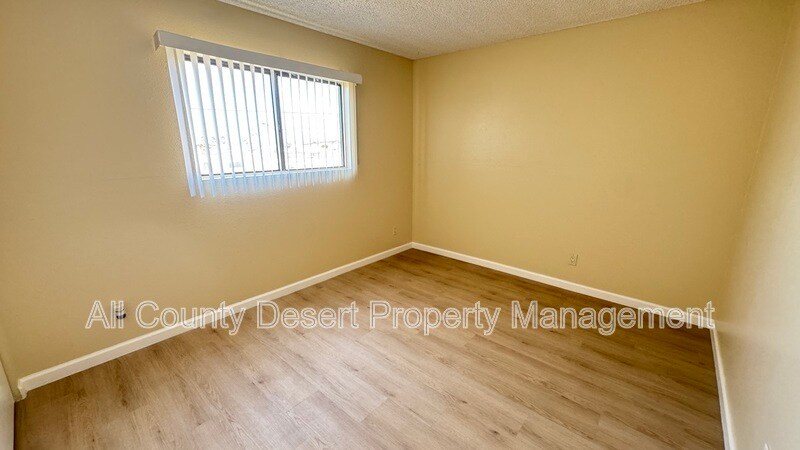 Building Photo - 13079 Eliseo Rd