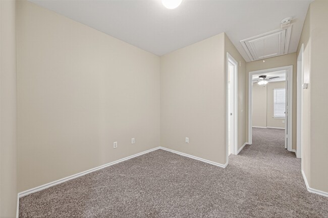 Building Photo - 169 Musewood Ct