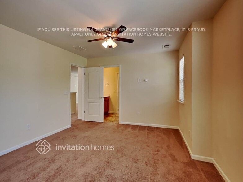 Building Photo - 170 Rainberry Dr