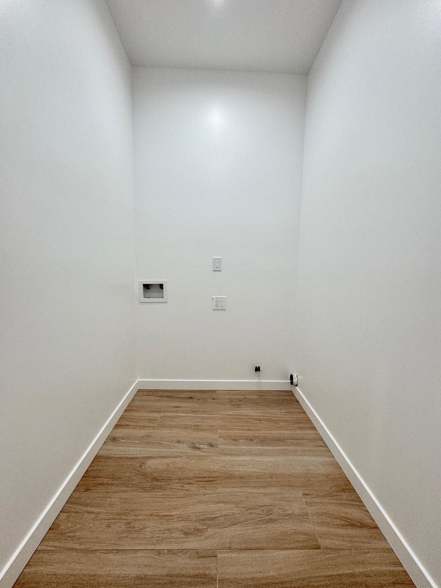 Building Photo - 7532 Beck Ave