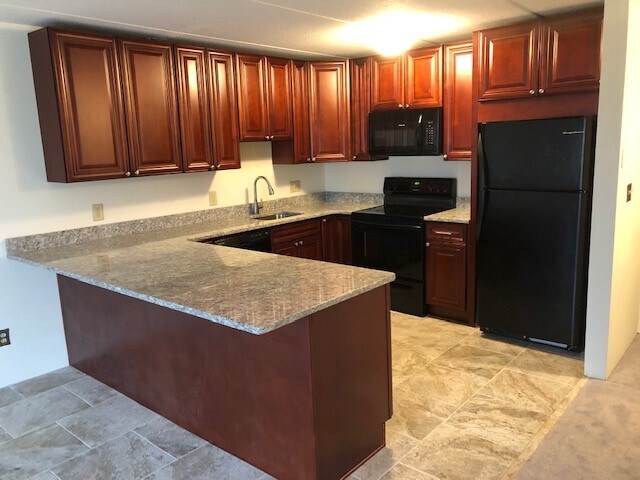 Building Photo - 46 Cochituate Rd