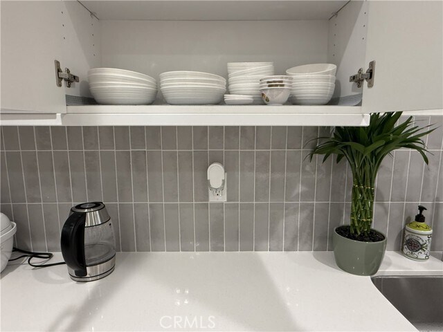 Building Photo - 243 S Sand Palm Dr